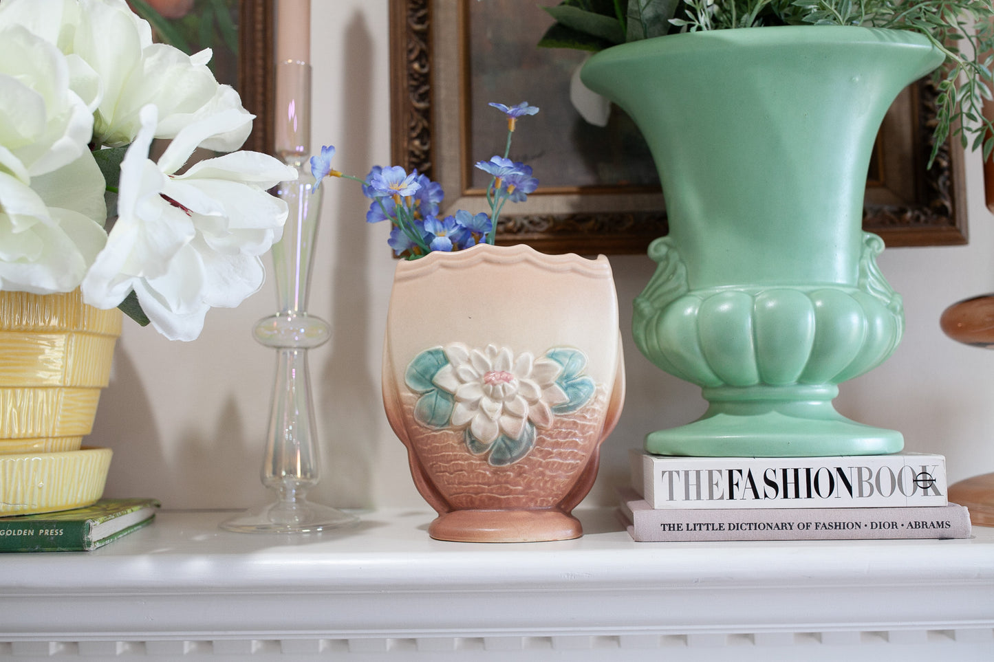 Vintage Hull Vase- Water Lily Vase