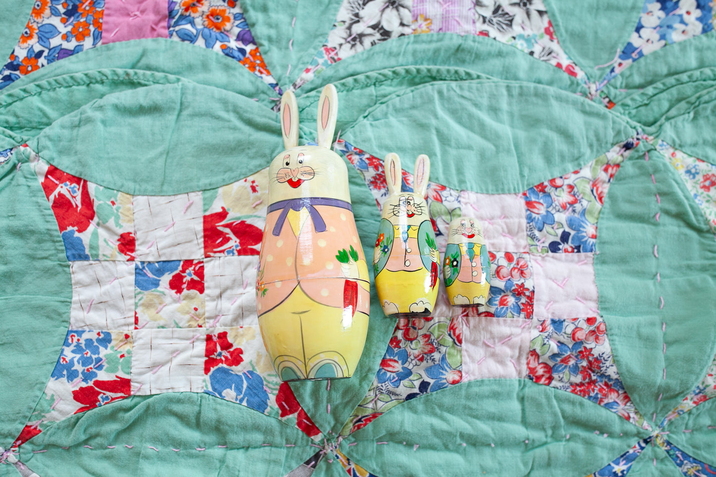 Vintage Nesting Bunnies- Easter Bunny-Nesting Dolls