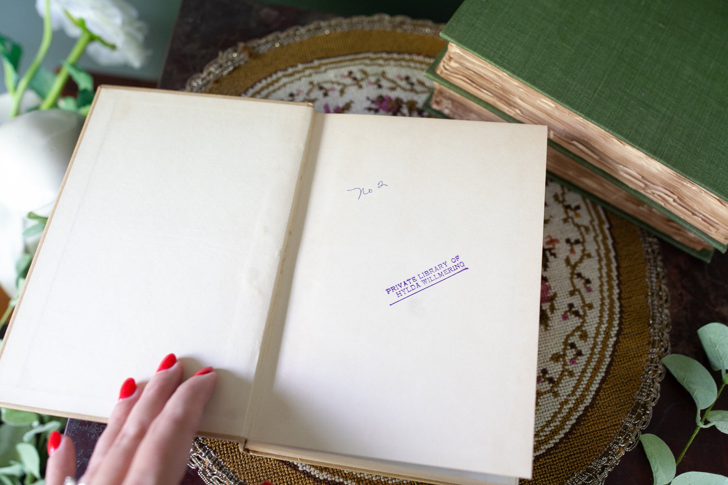 The Little Colonel's Holidays by Annie Fellows Johnston- Antique Book 1910 - Great Cover and Spine