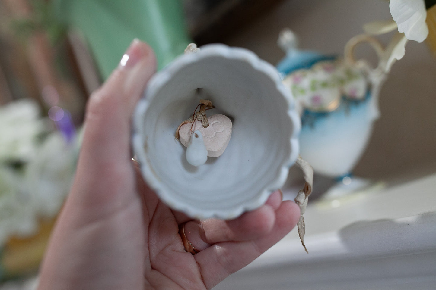 Mid century Lefton Christmas angel bell bee hive hair do