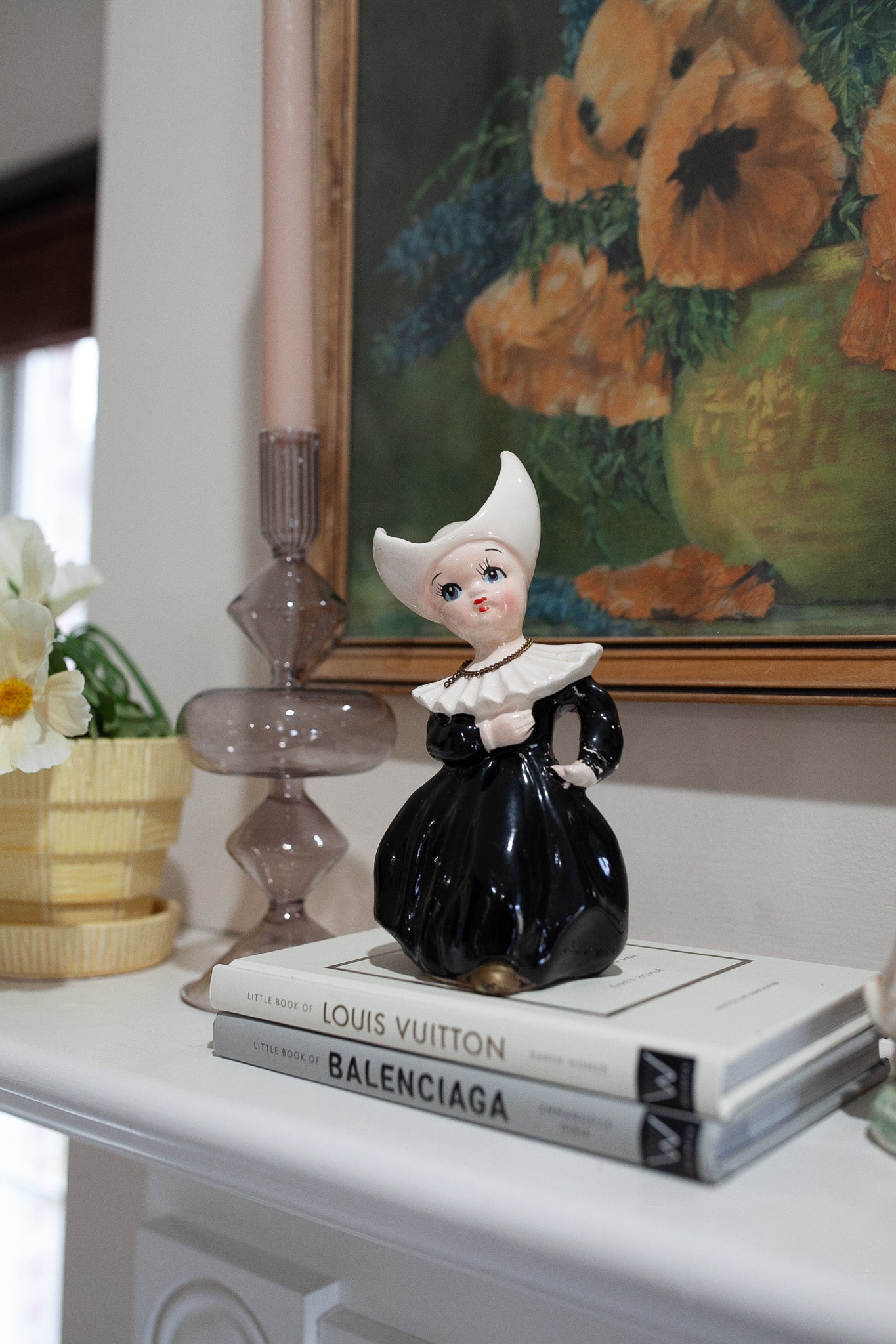 Vintage Nun- Kreiss Nun