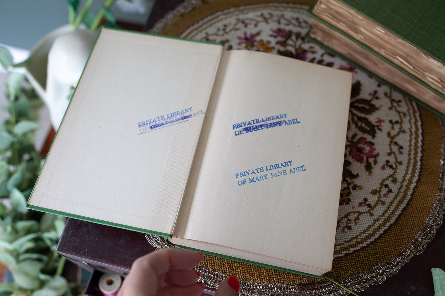 Vintage Book - Red Silence by Kathleen Norris -Green Book