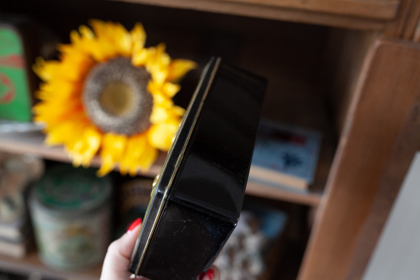 Vintage Cashbox Tin - Cashbox Bank