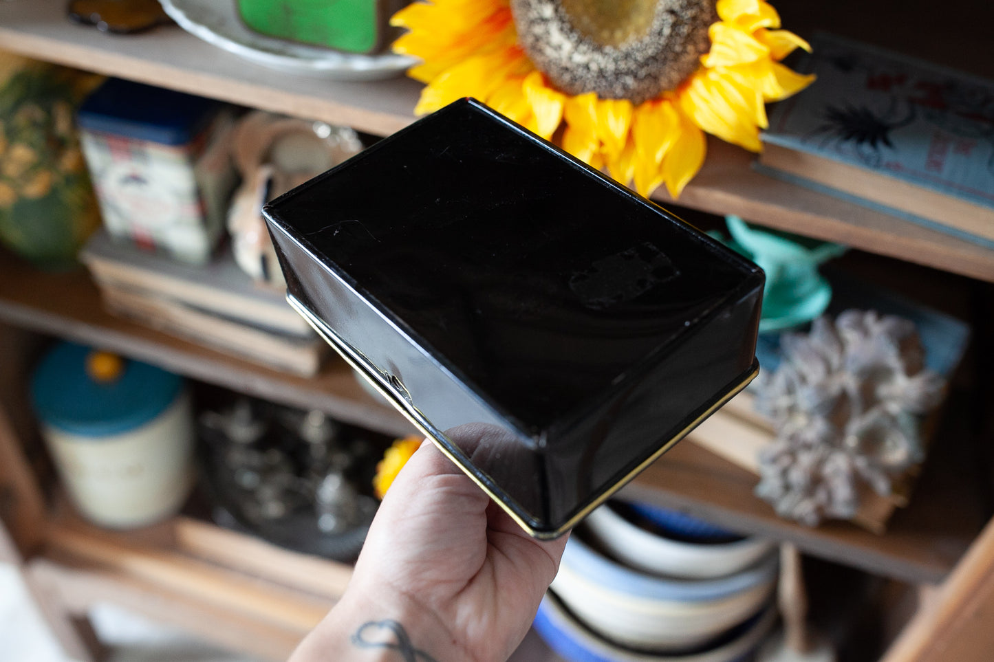 Vintage Cashbox Tin - Cashbox Bank