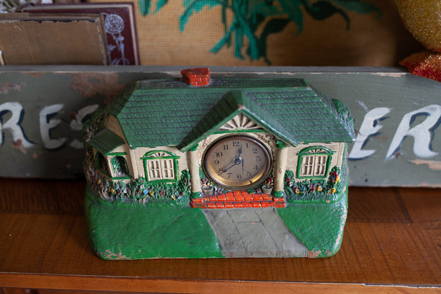 Vintage House Clock - Mantle Clock - House - Charming Home Decor