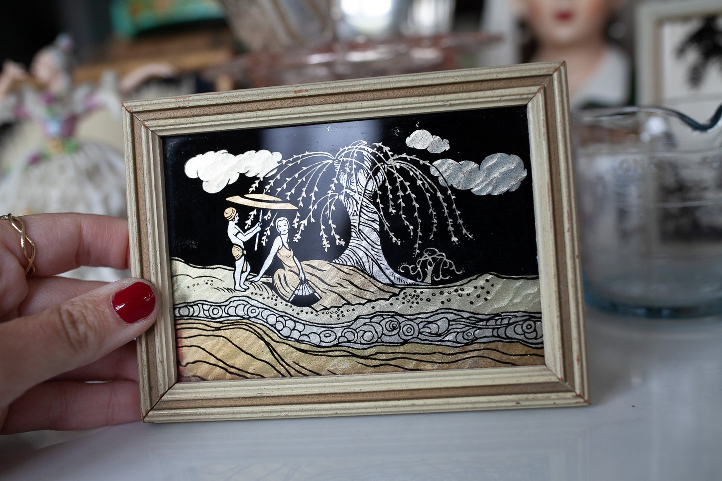 Vintage Silhouette- Gold and Black Silhouette