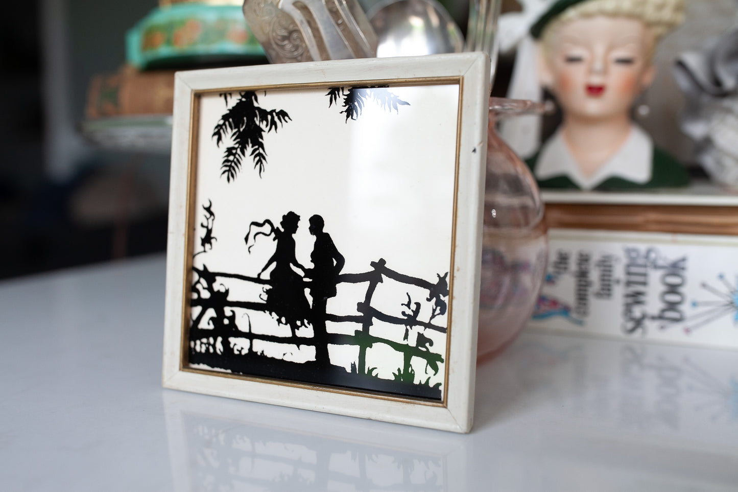 Vintage Silhouette Artwork -Couple Art