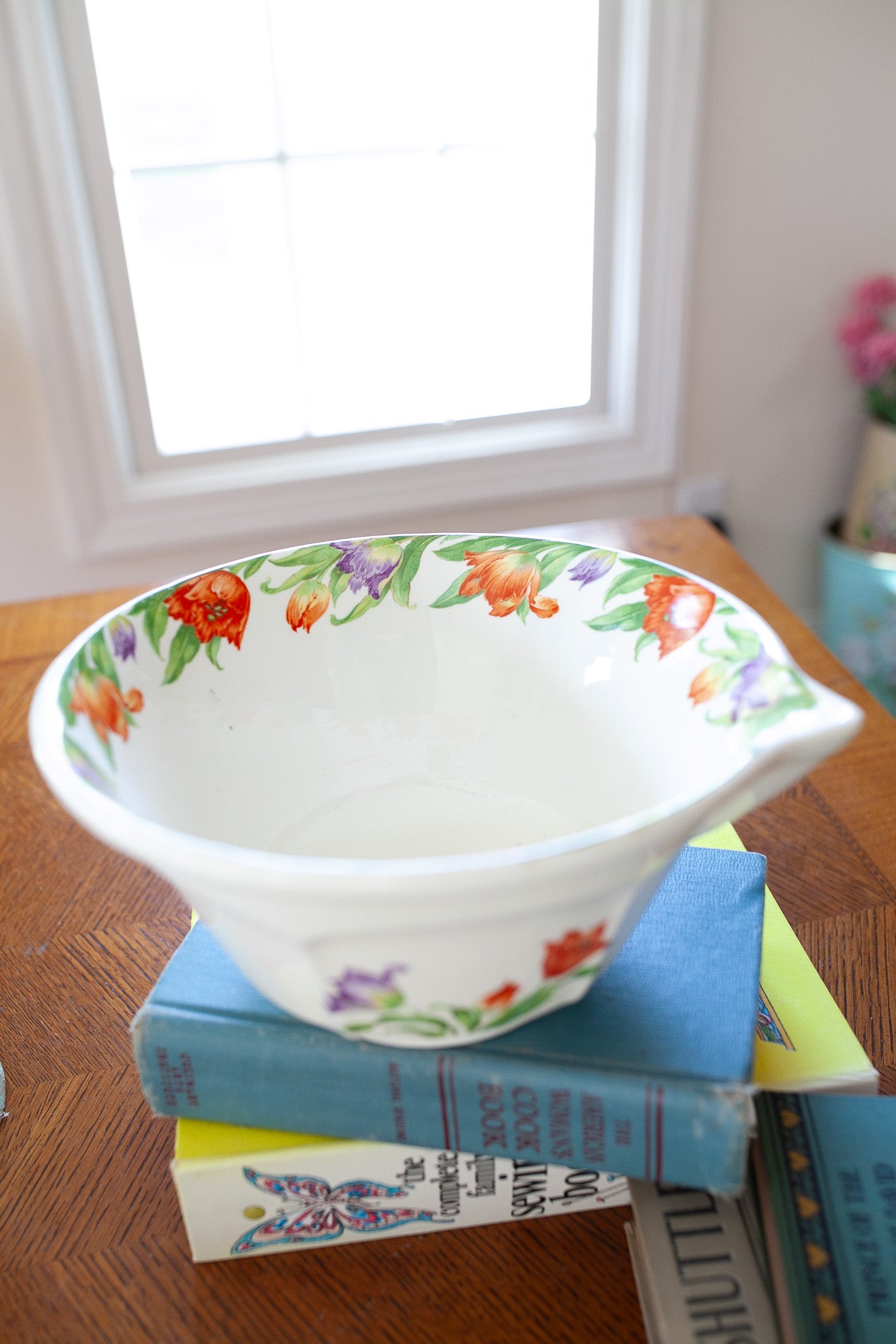 Vintage Bowl- Mixing Spout Bowl with Florals -Vintage Kitchen