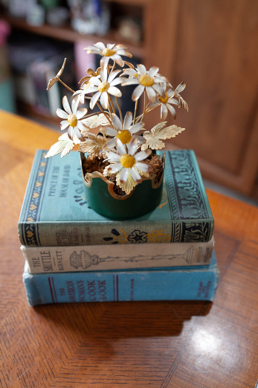 Vintage Metal Flowers- Daisy - Flower Arrangement