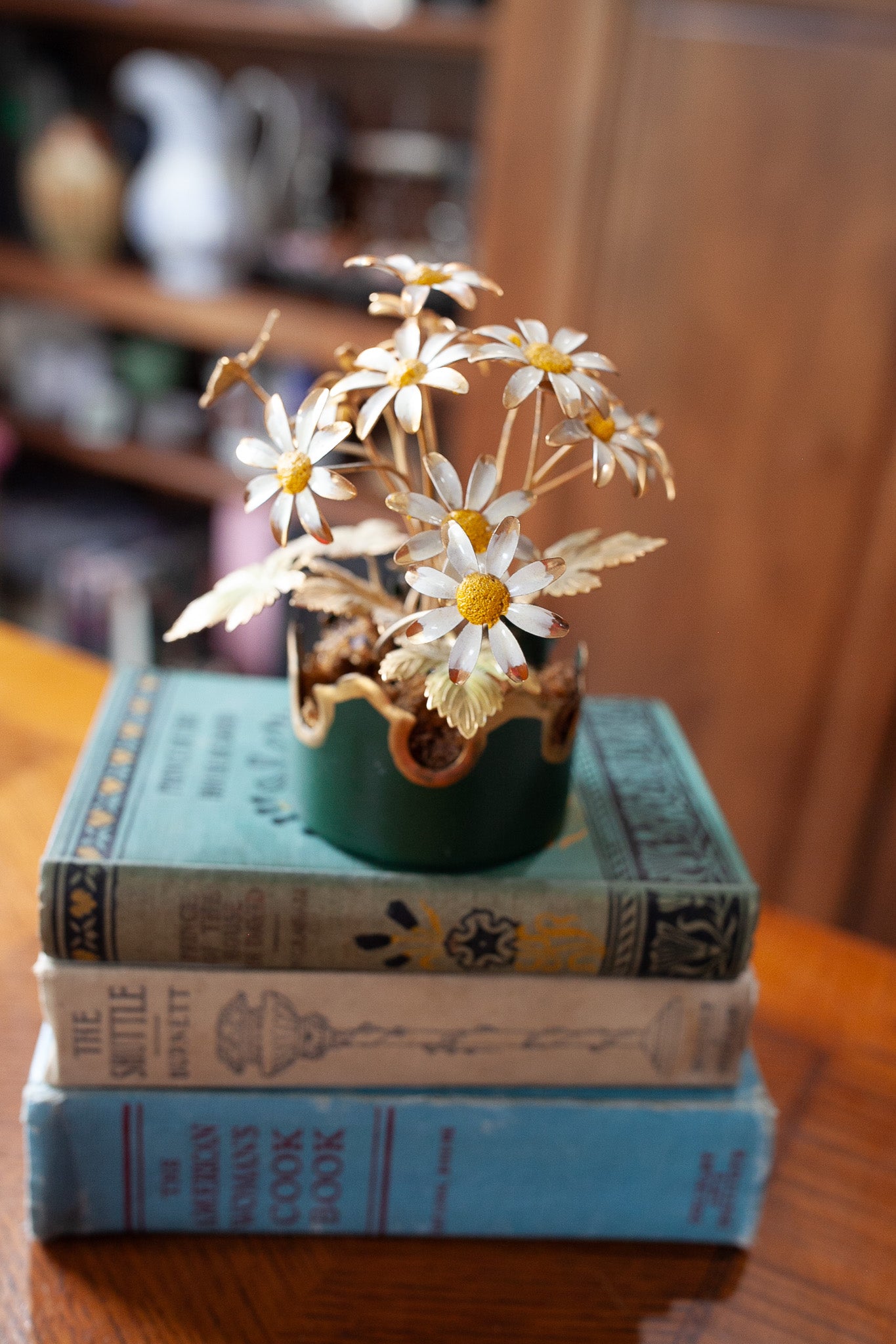 Vintage Metal Flowers- Daisy - Flower Arrangement