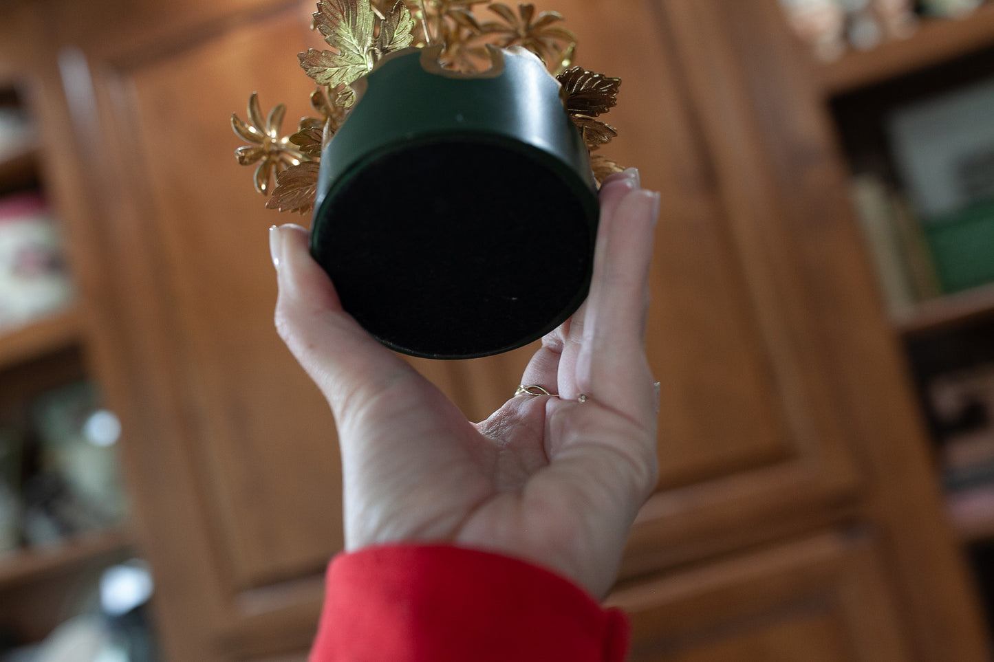 Vintage Metal Flowers- Daisy - Flower Arrangement