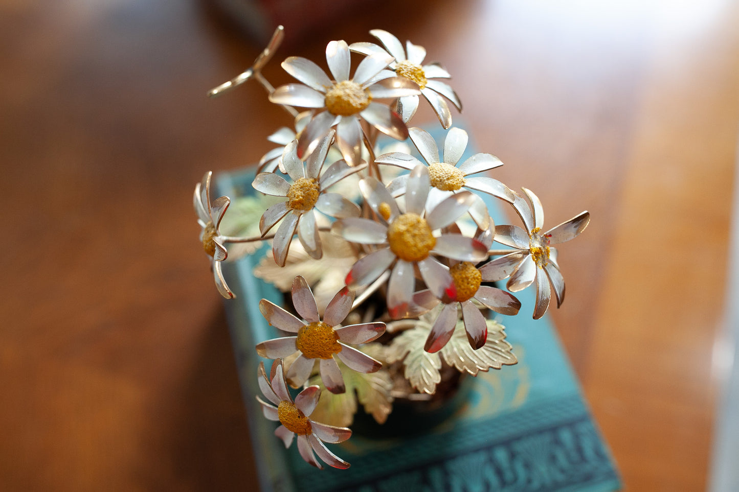 Vintage Metal Flowers- Daisy - Flower Arrangement