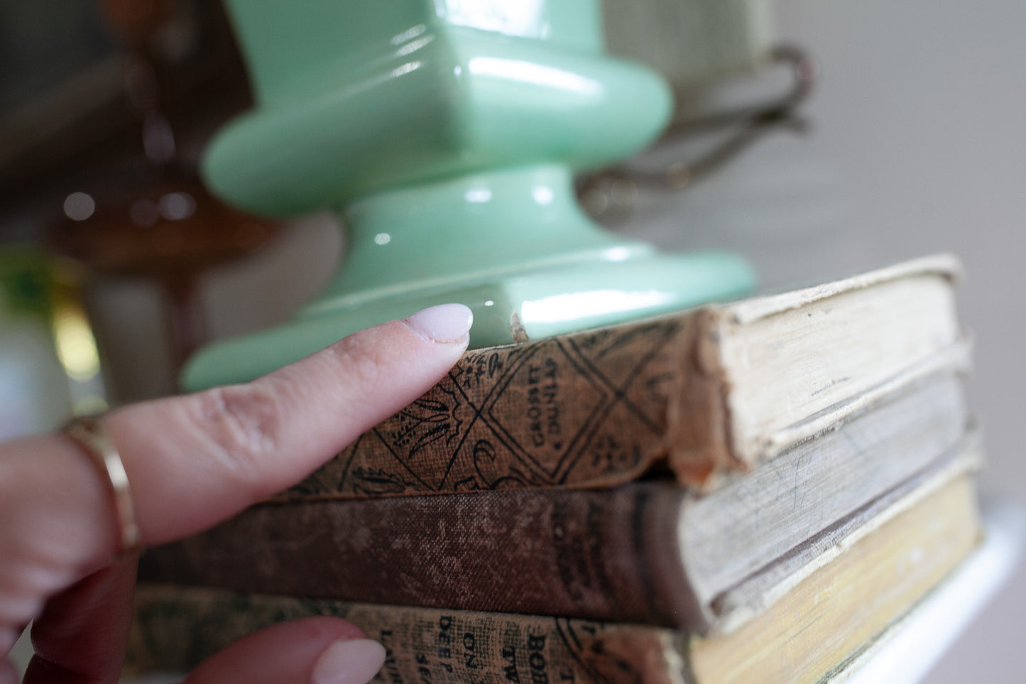 Vintage Green Vase- Haeger Pottery