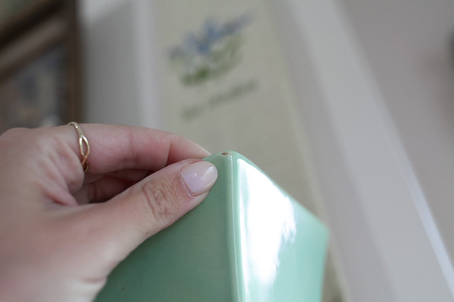 Vintage Green Vase- Haeger Pottery