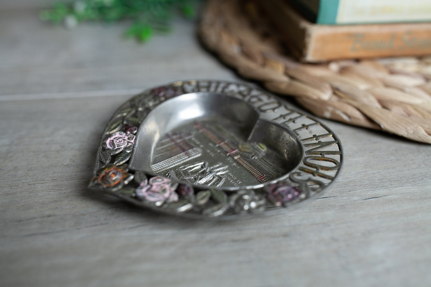 Chicago trinket tray- Vintage Souvenir -Chicago Illinois