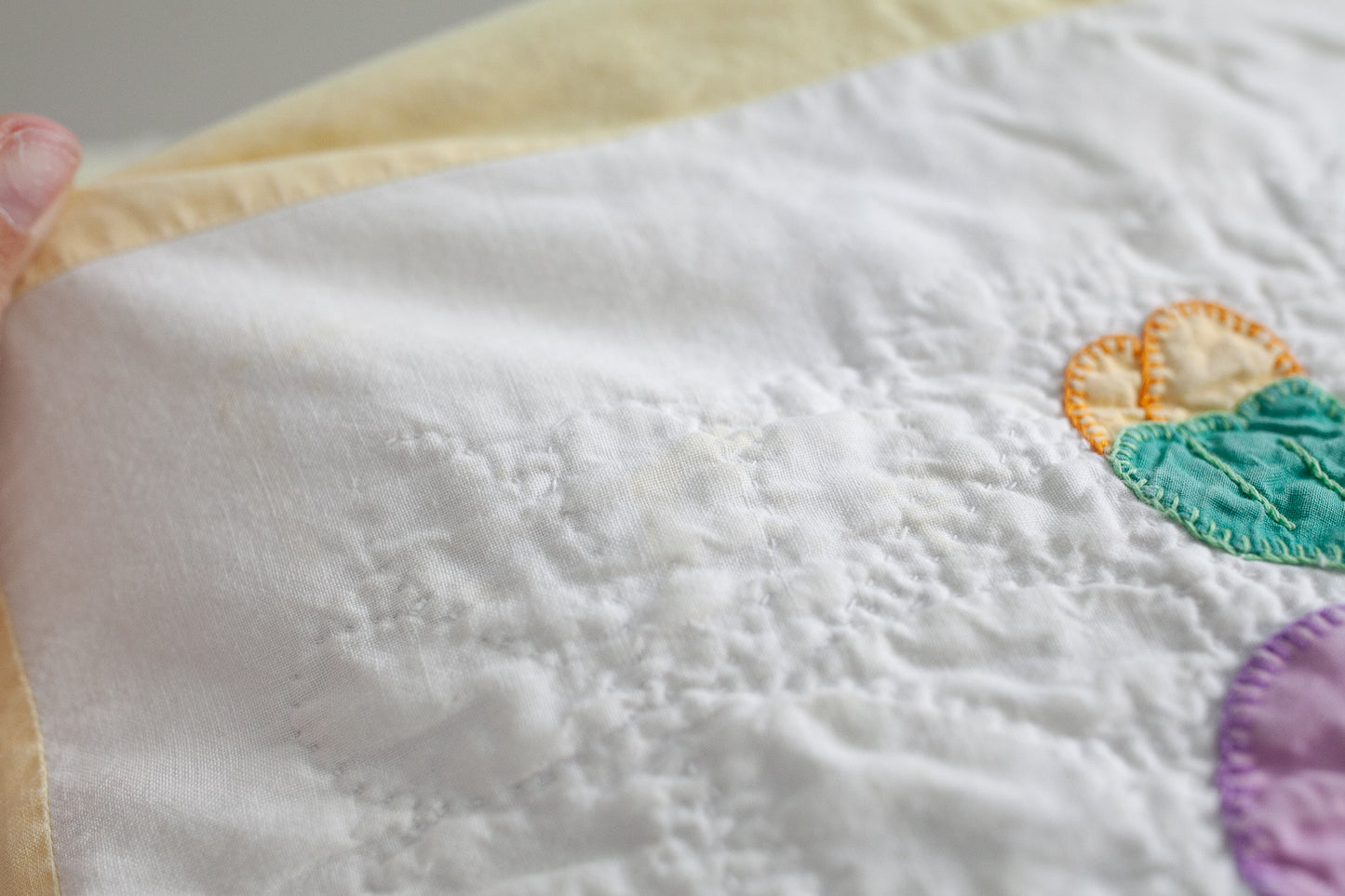 Vintage Quilt - Applique Floral Quilt- Flower Quilt- Yellow