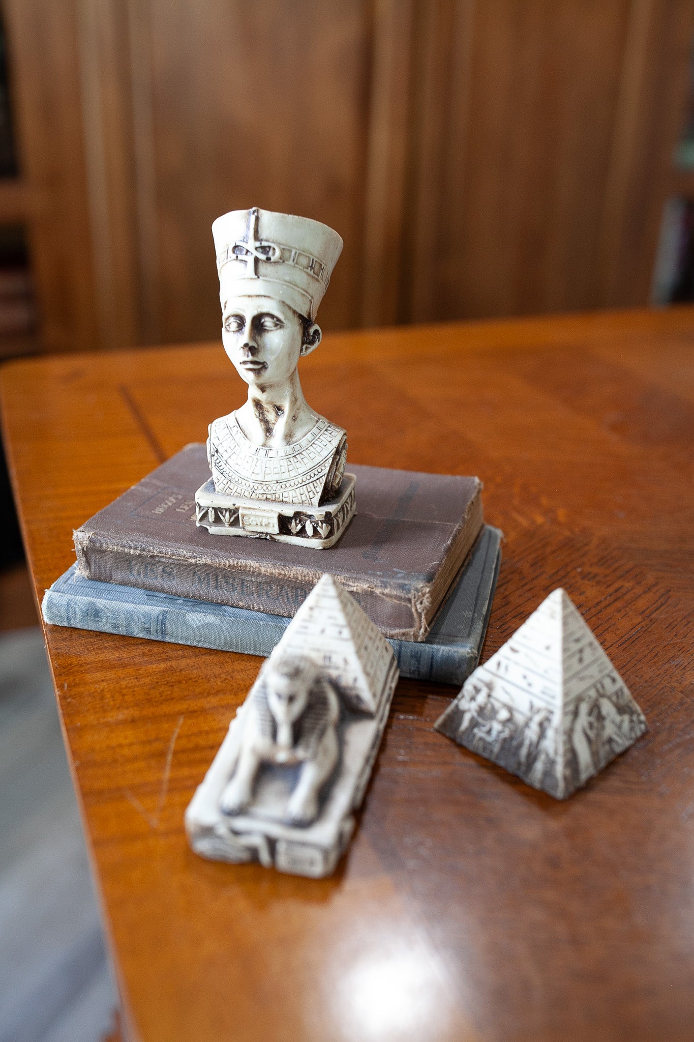 Egyptian Decor - Statues - Pyramid - Vintage Souvenirs