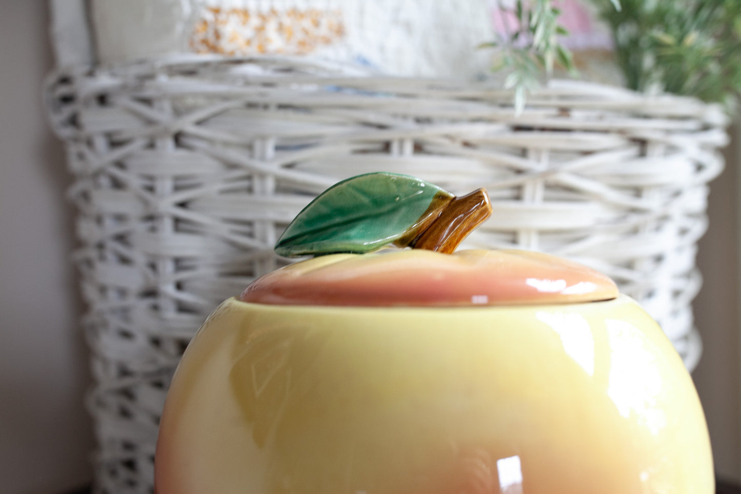 Vintage Apple Cookie Jar -McCoy Cookie Jar- Blushing Apple