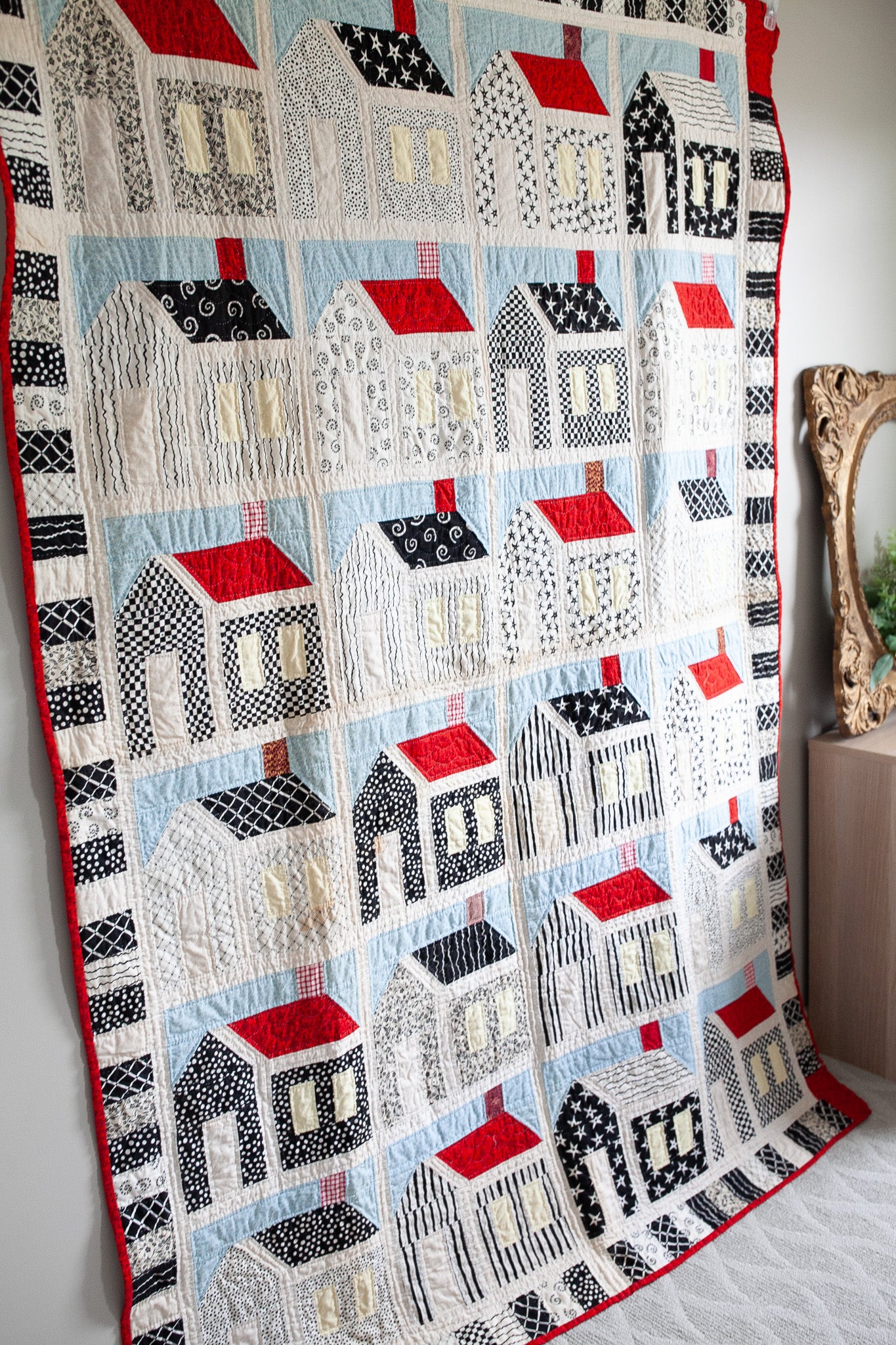 Vintage Quilt- School House Quilt