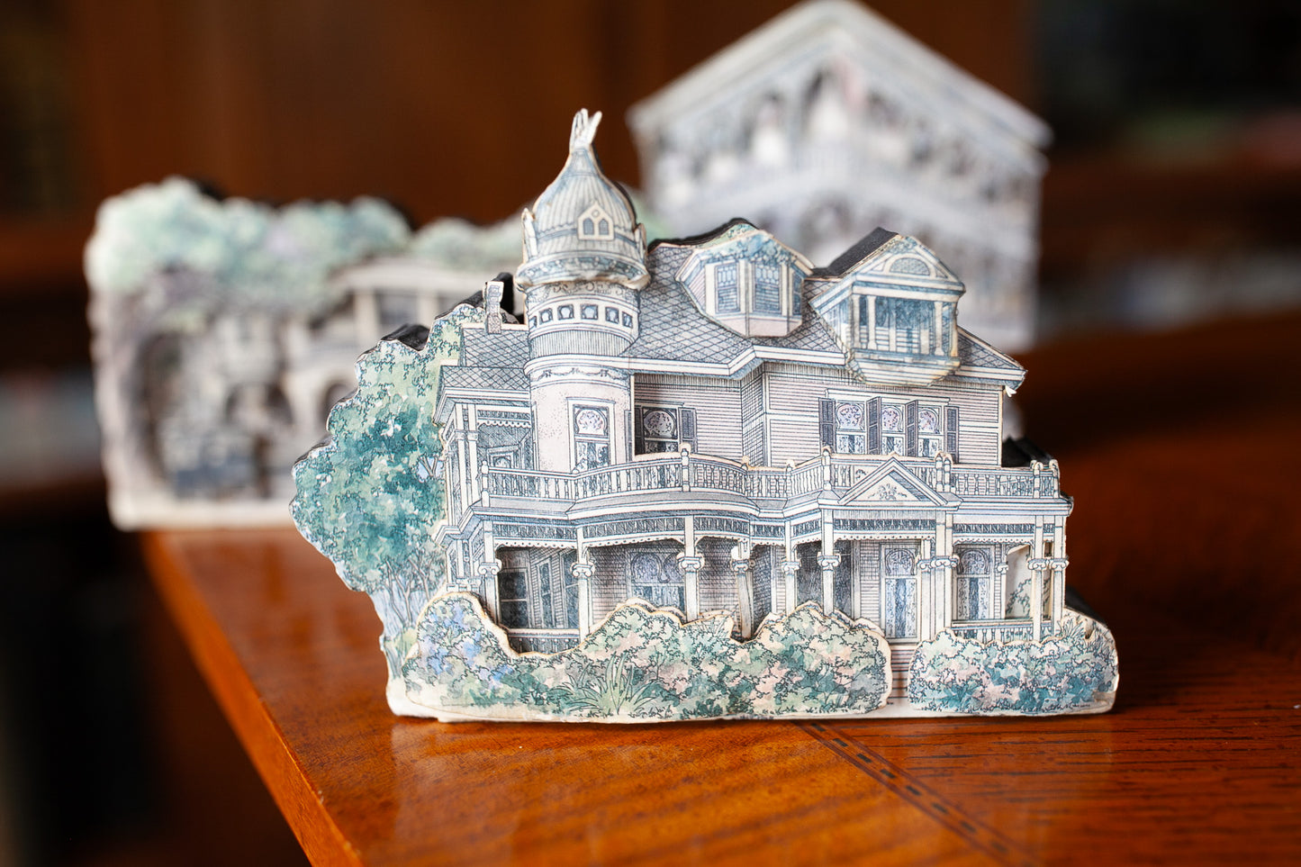3D House - Vintage House P Gullet 1994 Mobile Lady