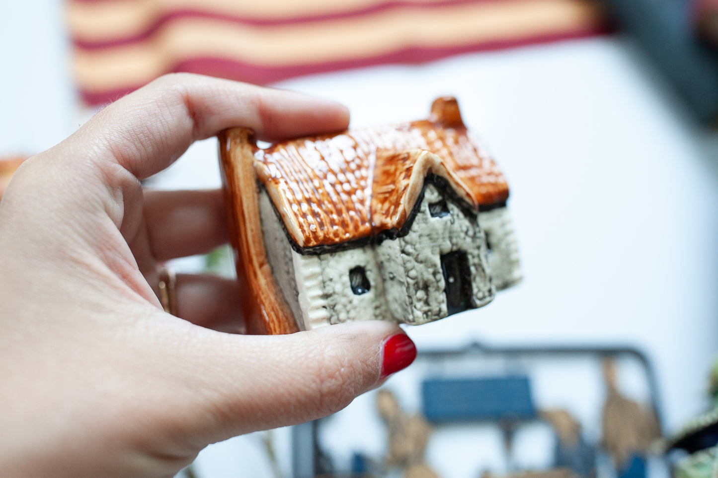 Vintage Cottage - Cottage House - Little House