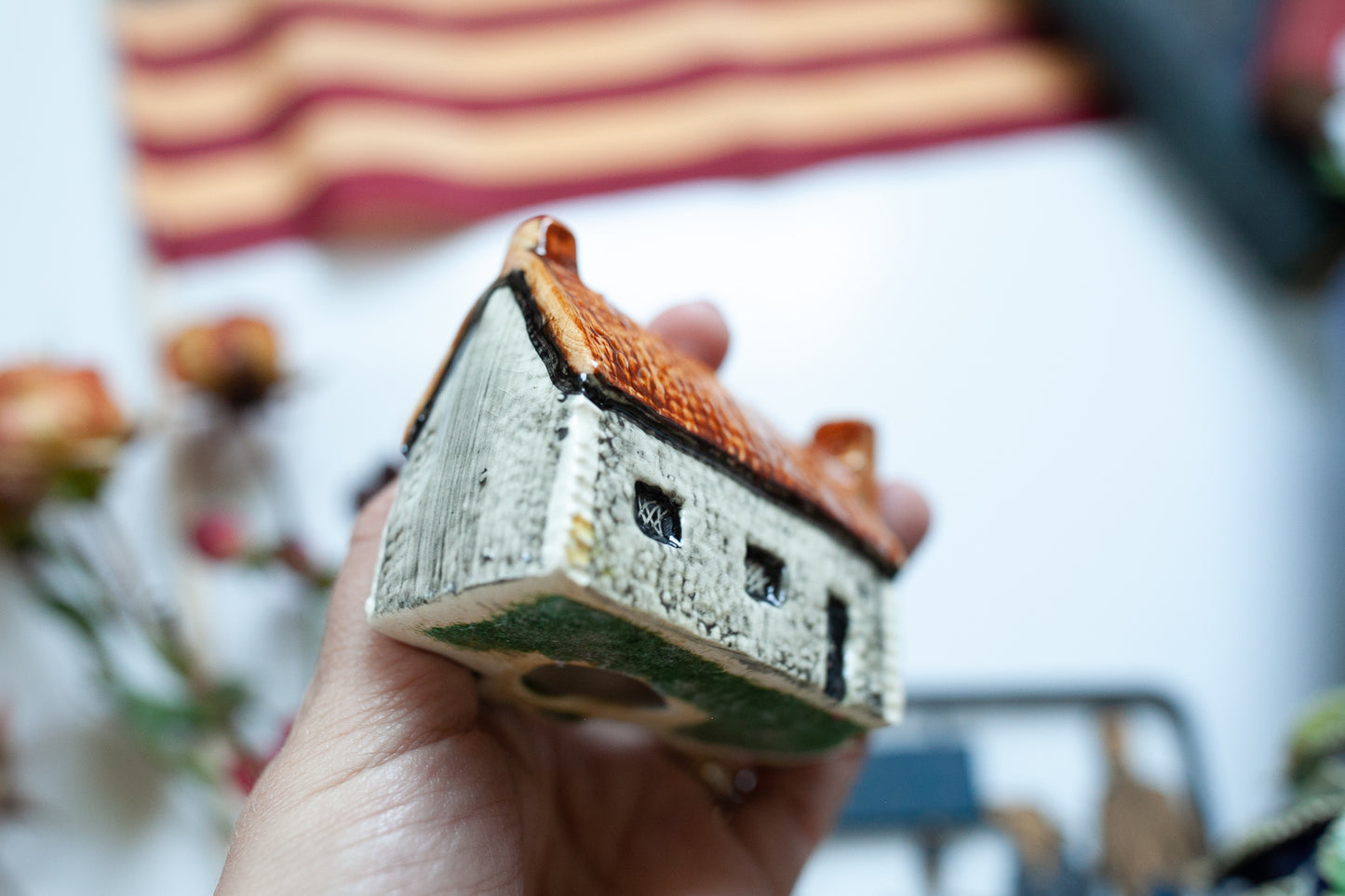 Vintage Cottage - Cottage House - Little House