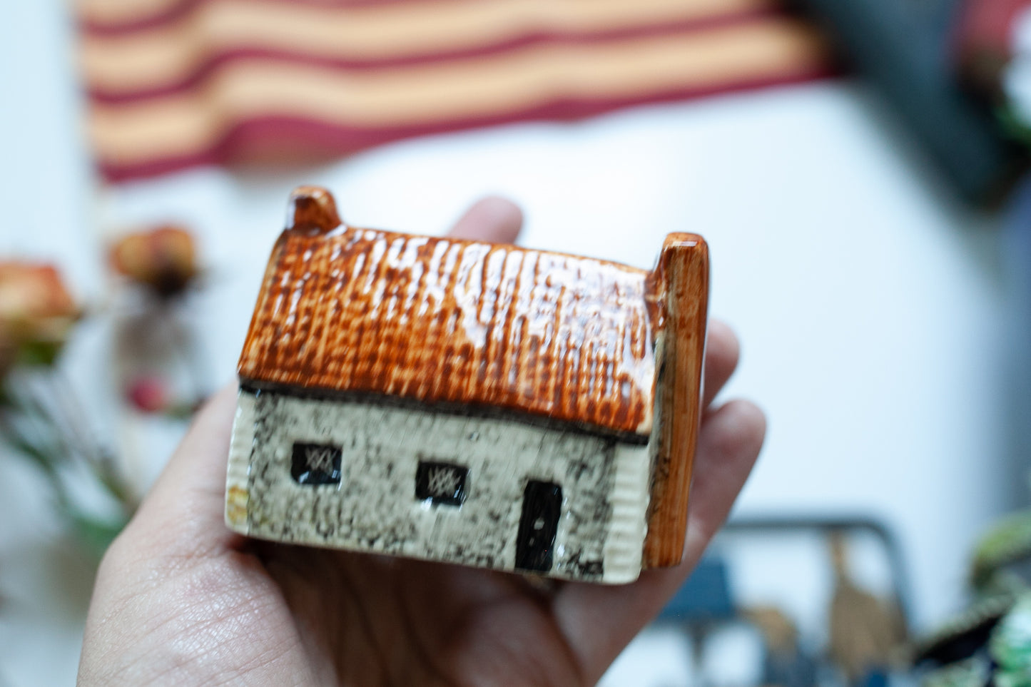 Vintage Cottage - Cottage House - Little House