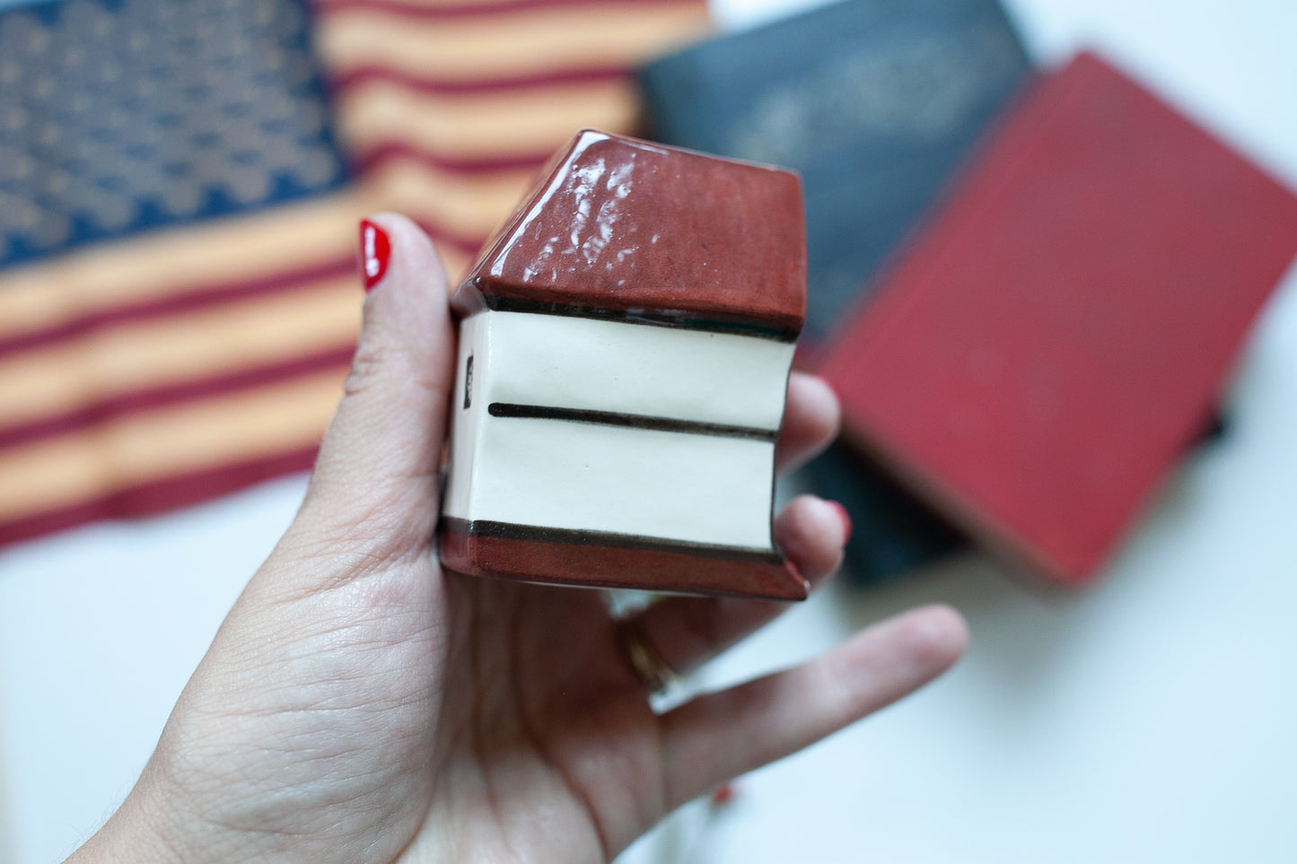 Vintage House -Crooked Cottage - Little Cottage House