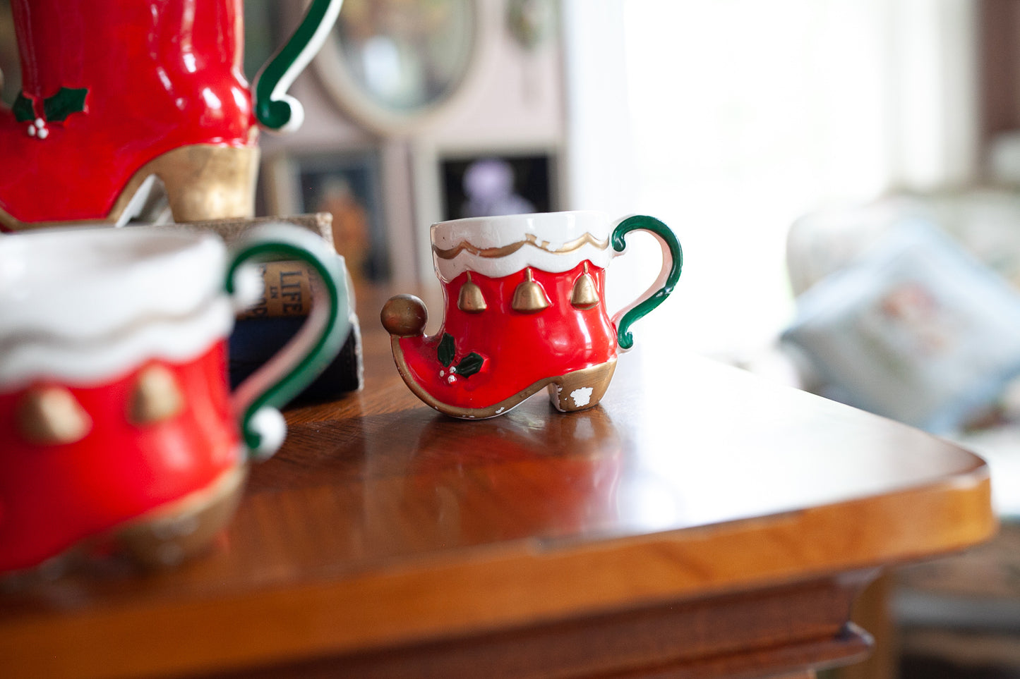 Christmas Mug Set - Vintage Mugs- Elf Shoes - Christmas Mugs- Elf Boots