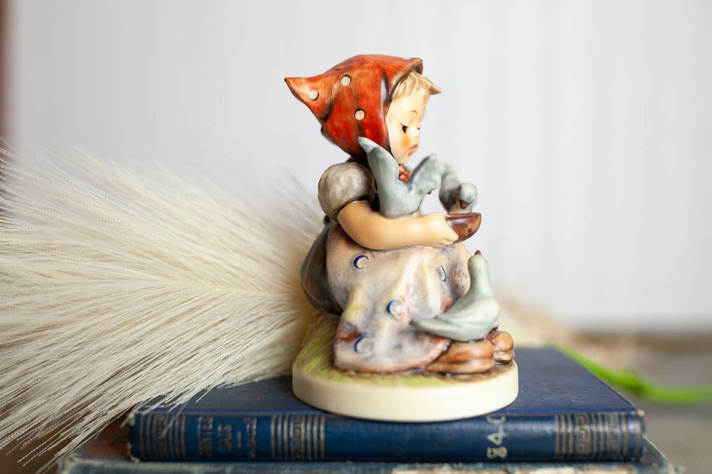 Hummel Goebel figurine, Cinderella, #342 Figurine, collectible Figurine, Bird lover