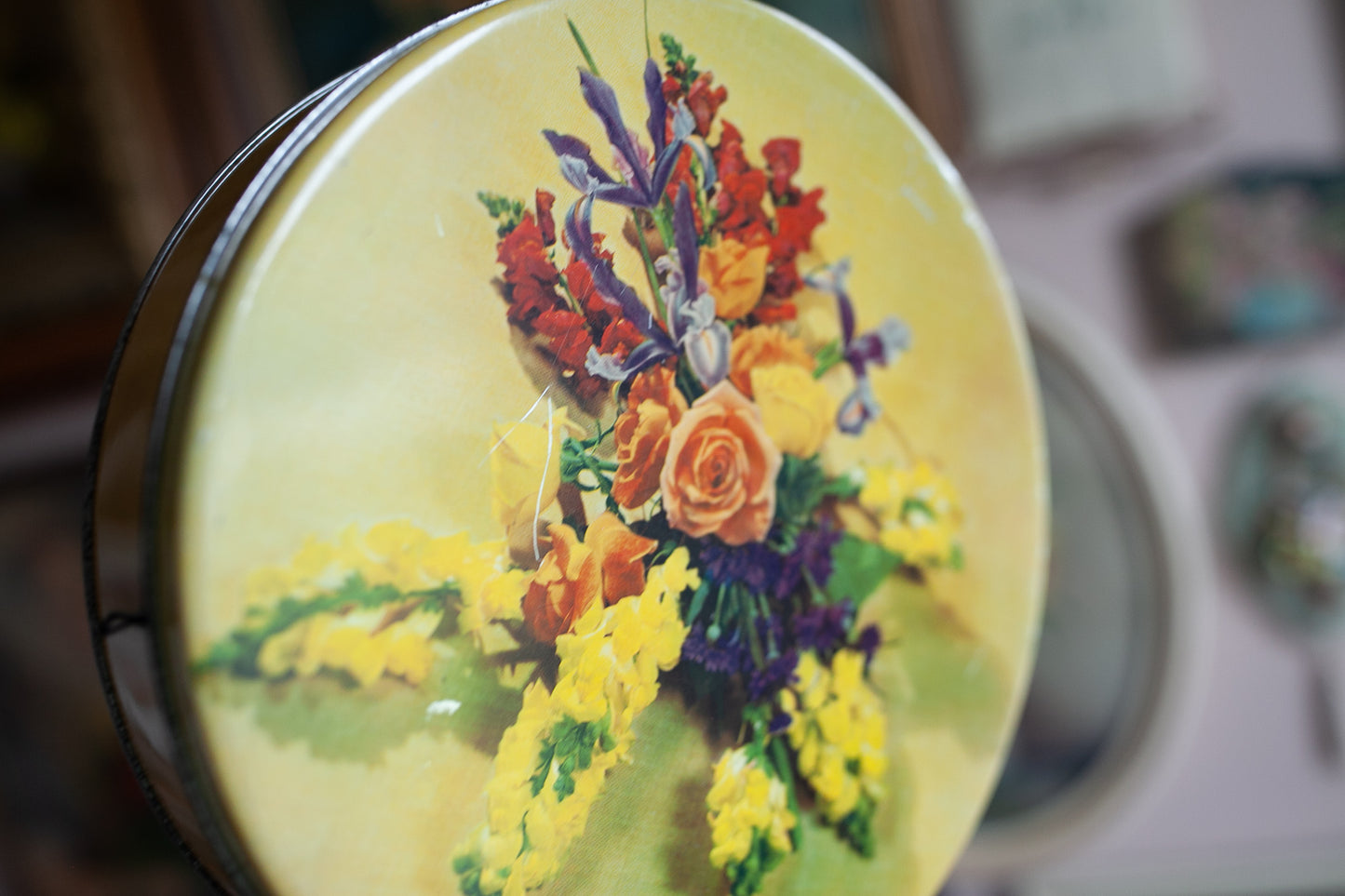 Vintage Floral Tin - Yellow Floral Tin - Vintage Tin - Candy Tin