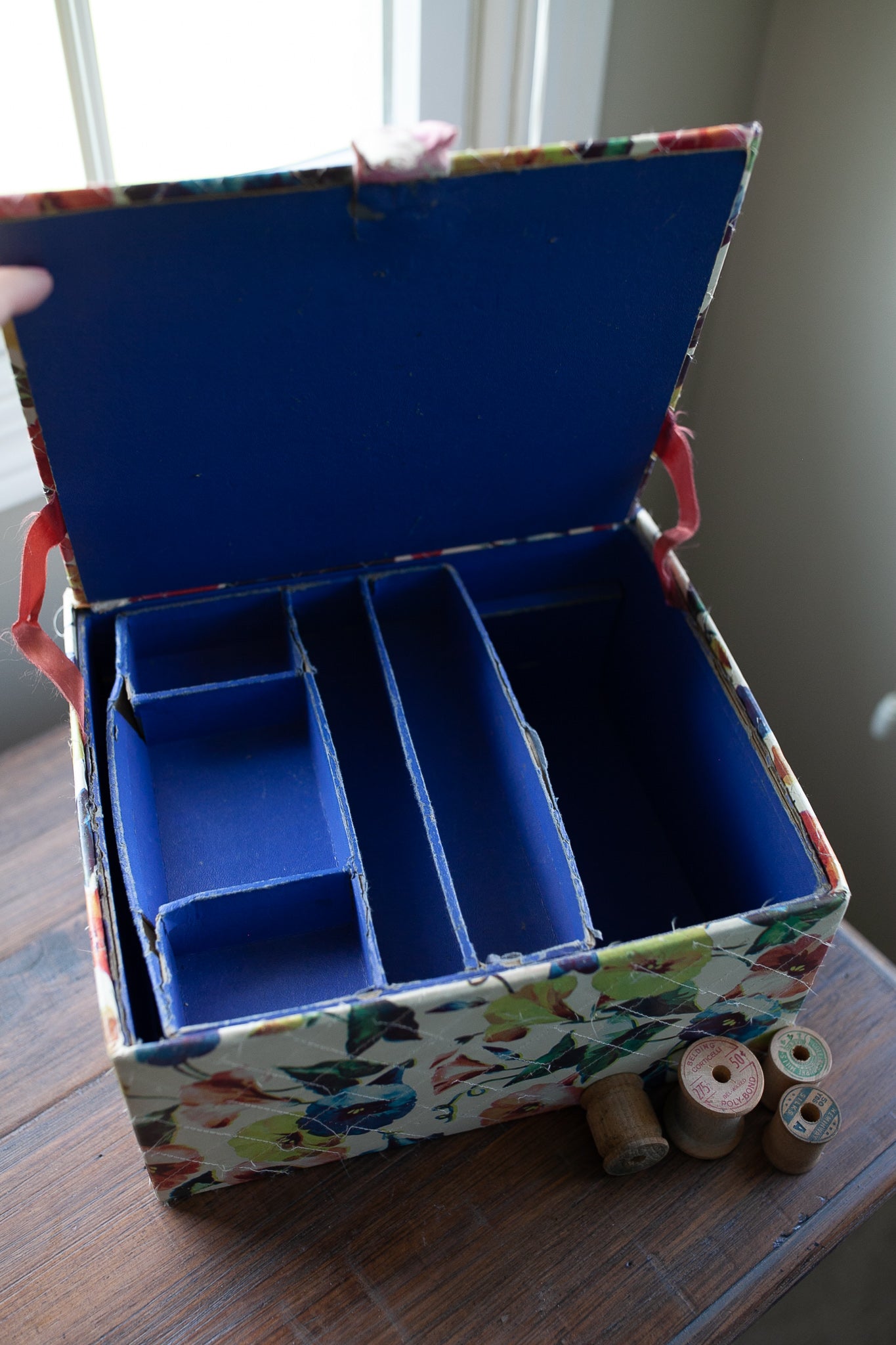 Vintage Floral Box - Floral Sewing Box