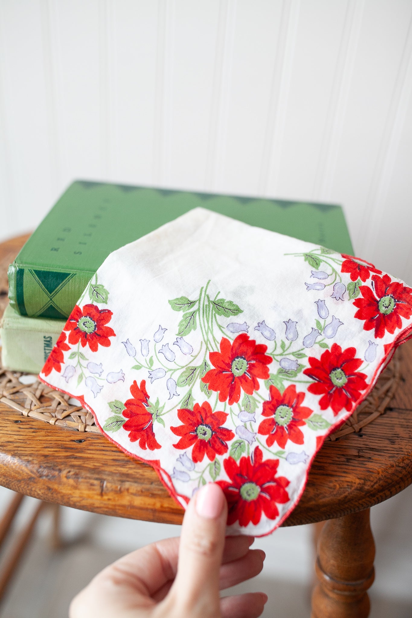 Vintage Hankies - 2 Red Hankies -Floral - Red Flowers