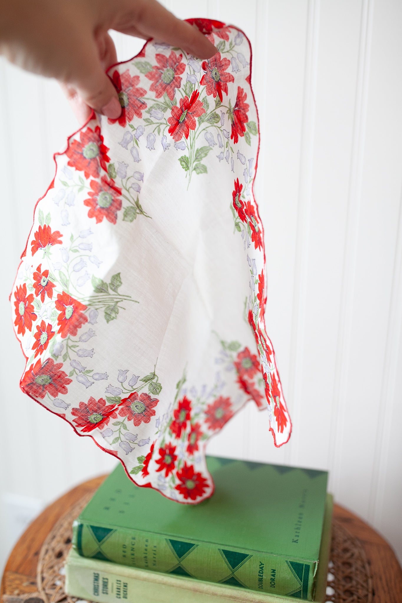 Vintage Hankies - 2 Red Hankies -Floral - Red Flowers