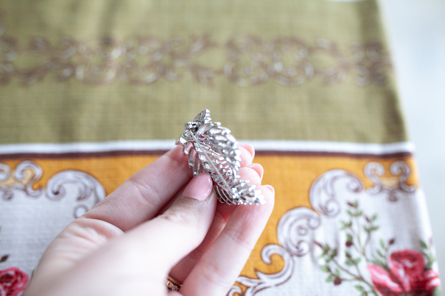 Vintage Brooch - Silver Brooch - Leaf