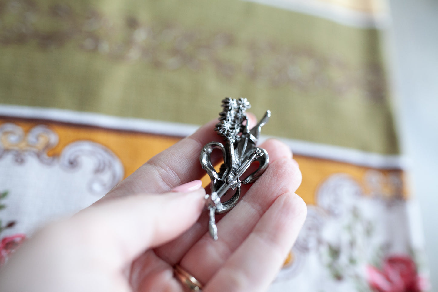 Vintage Brooch - Silver and pearl Brooch