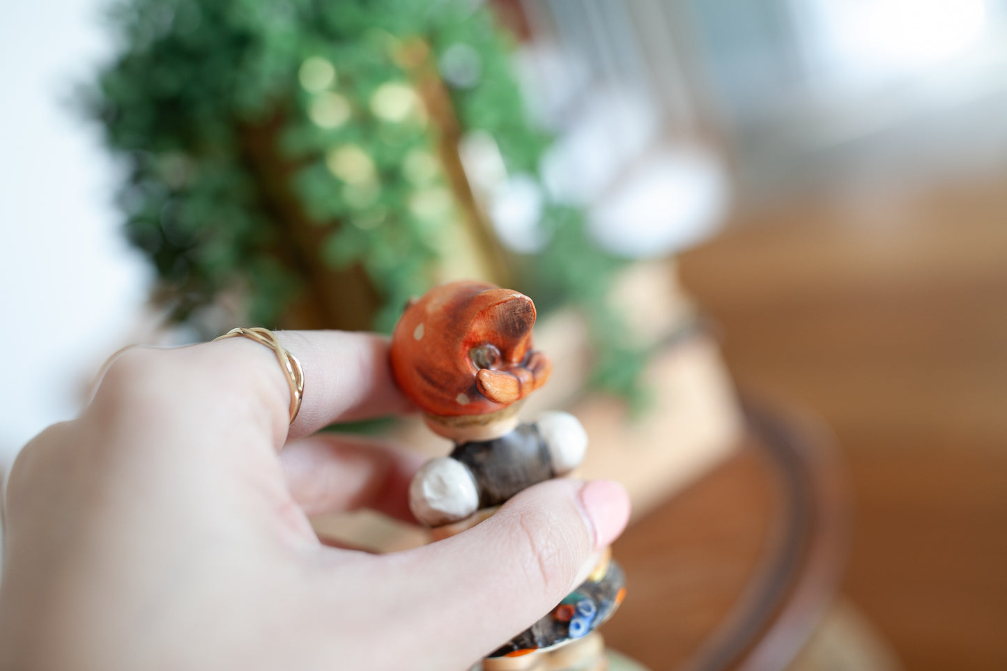 Hummel figurine goose girl, Hummel Number 47/0