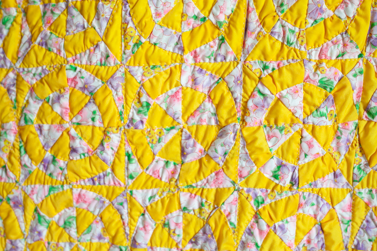 Vintage Quilt - Yellow Quilt