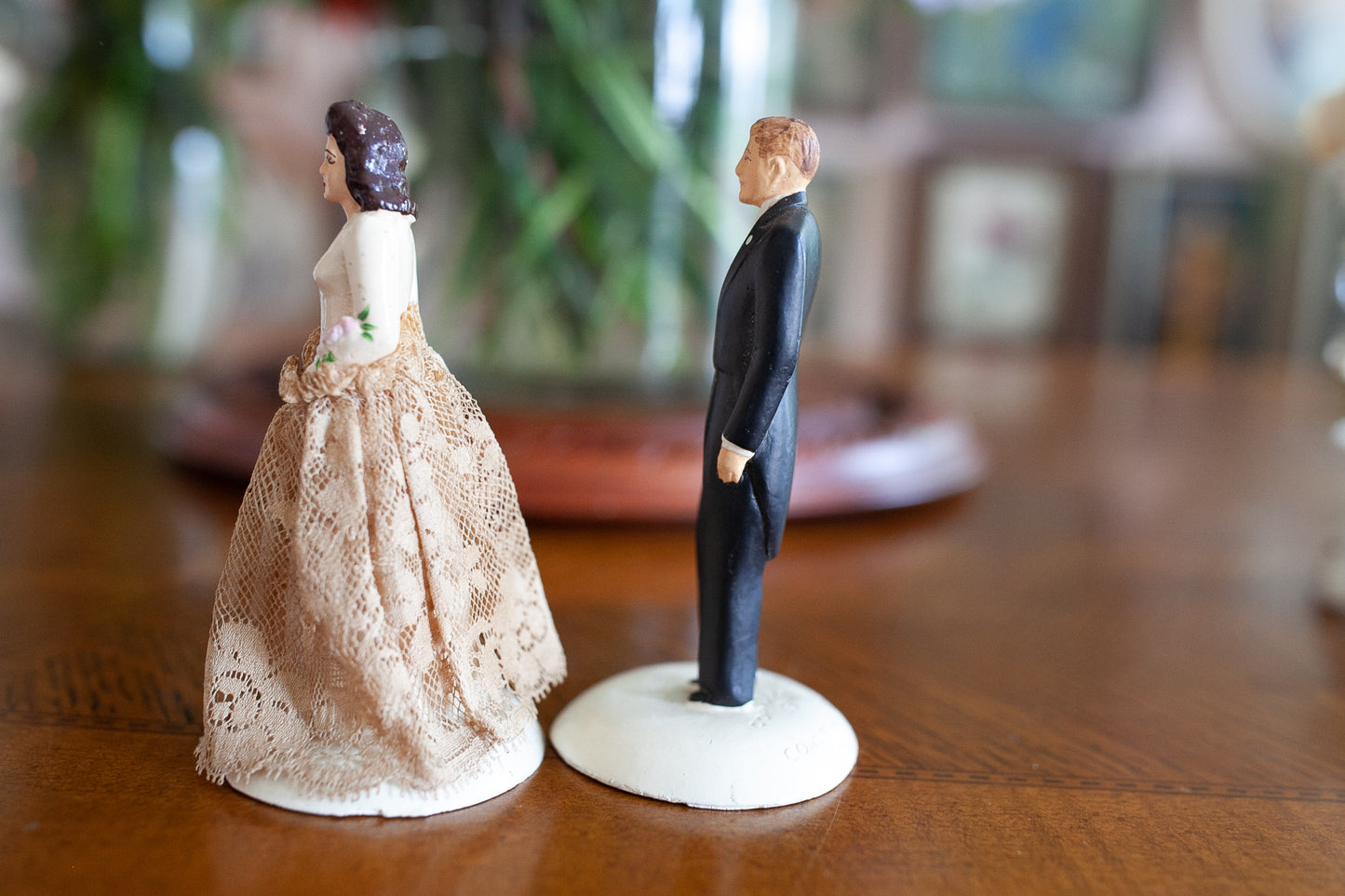 Vintage Cake Topper - Bride and Groom - Chalkware Bride and Groom