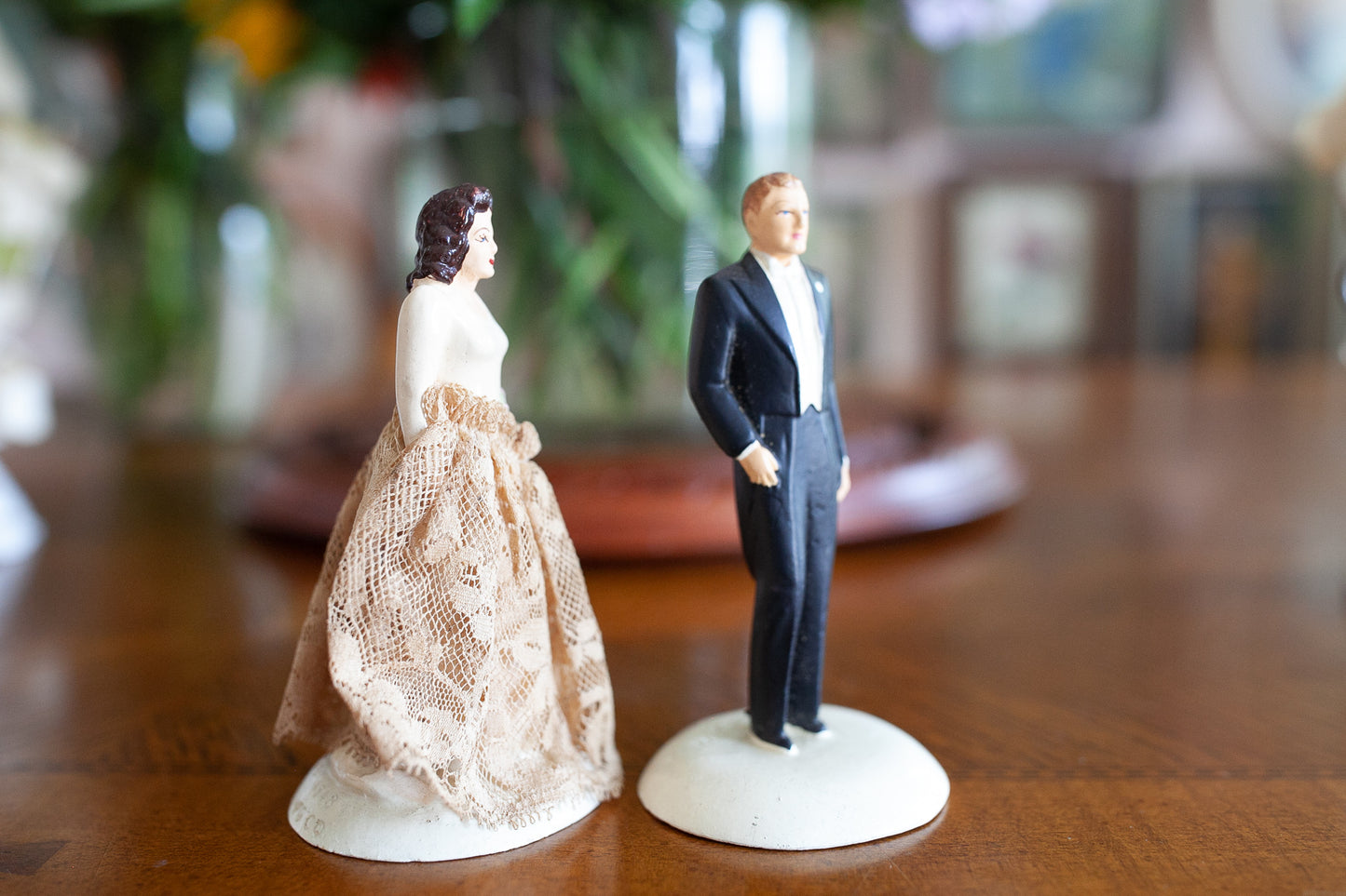 Vintage Cake Topper - Bride and Groom - Chalkware Bride and Groom