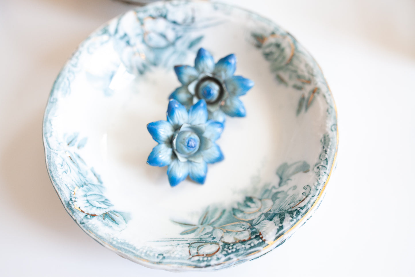 Vintage Floral Tie Backs - Flower Pins -Flower Tie Back Pin