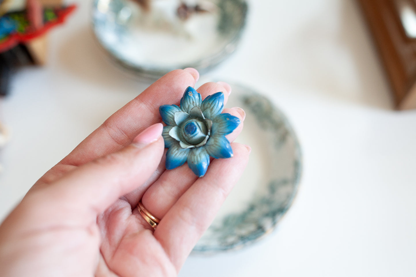 Vintage Floral Tie Backs - Flower Pins -Flower Tie Back Pin