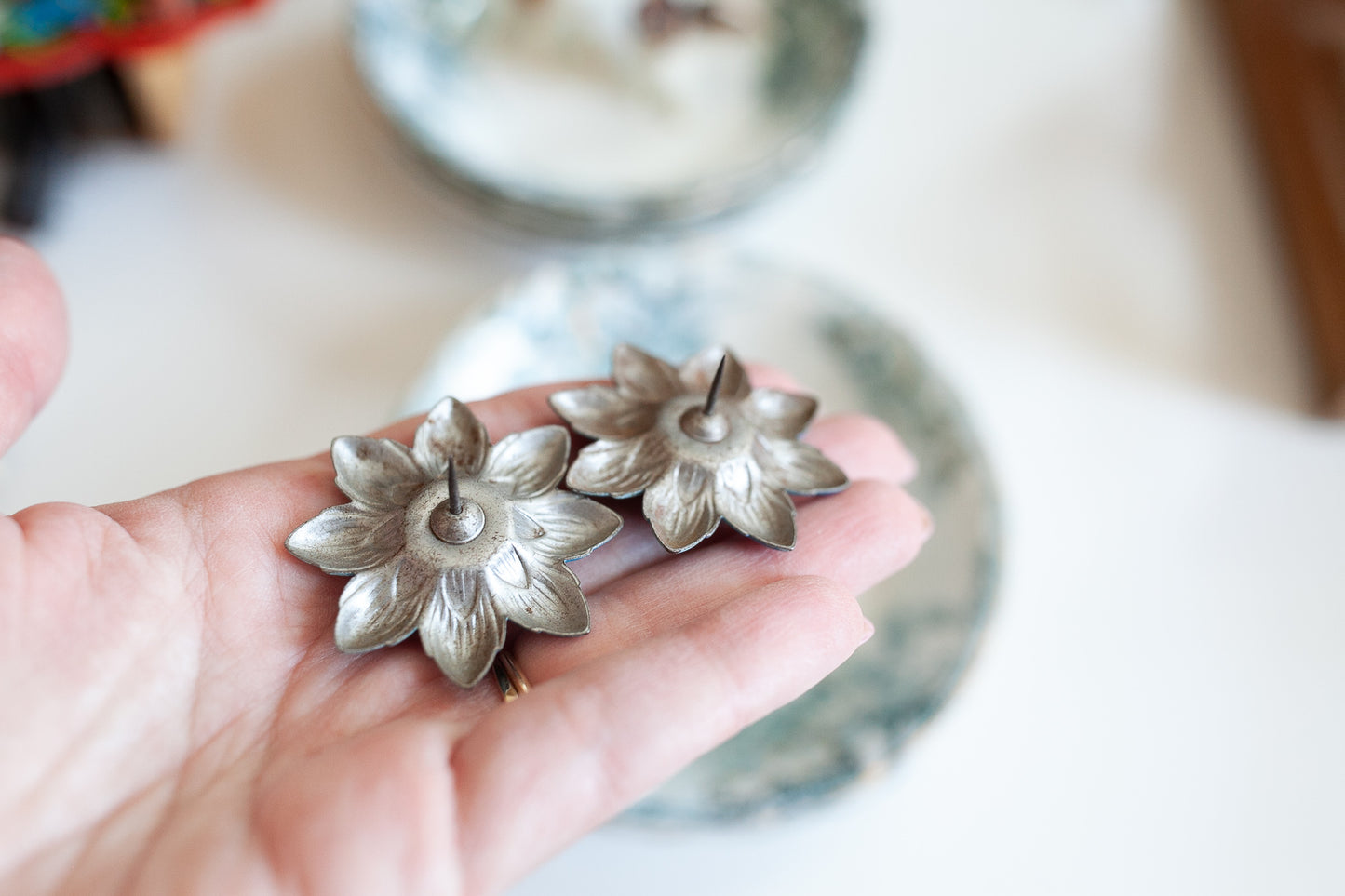 Vintage Floral Tie Backs - Flower Pins -Flower Tie Back Pin