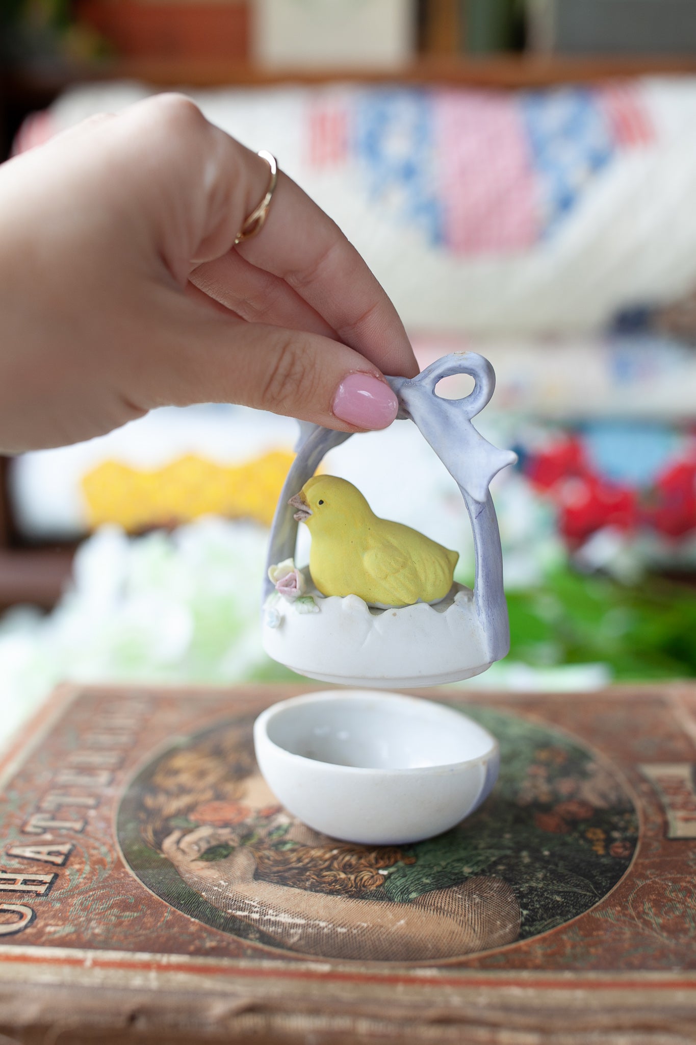 Vintage Chick and Egg- Porcelain Lefton Easter Decor