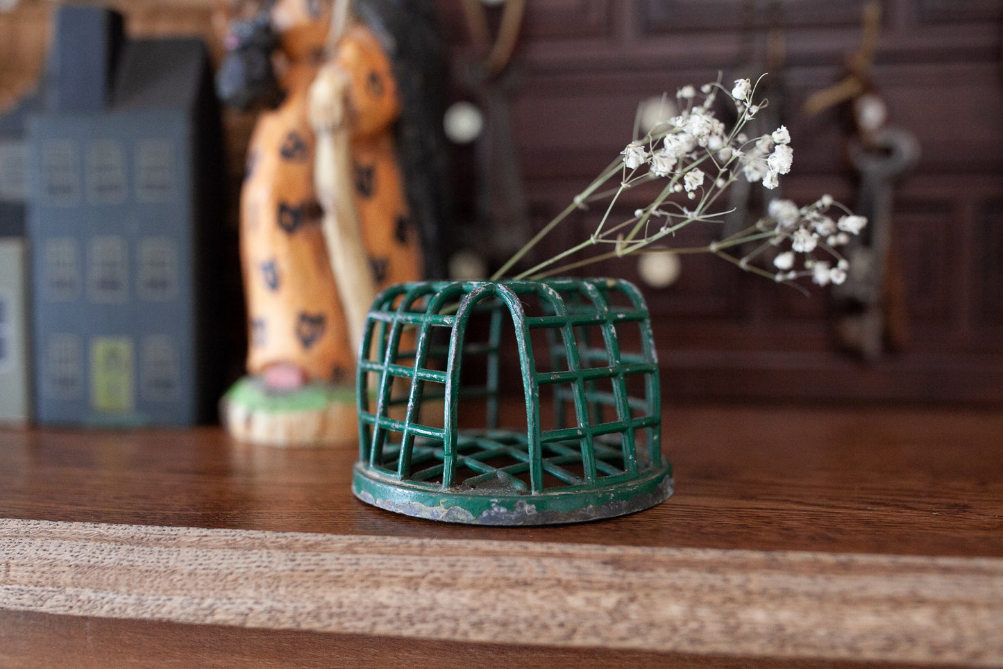 Vintage Wire Flower Frog - Green Flower Frog - Dazey Flower Holder