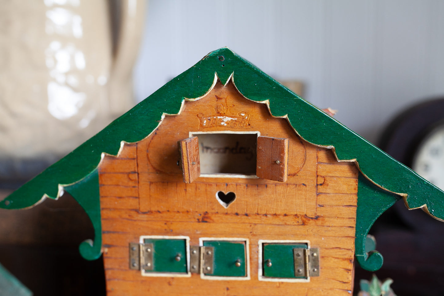 Vintage Dutch House - Calendar House -Days of the Week- Dutch Calendar