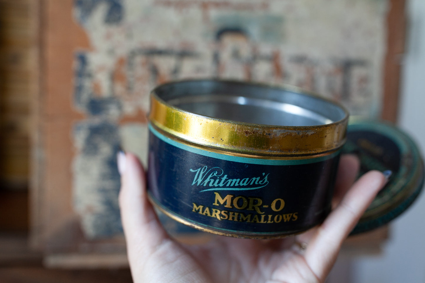 Vintage Marshmallow Tin -Whitman's Mor-O Marshmallows 3.5 oz net Tin
