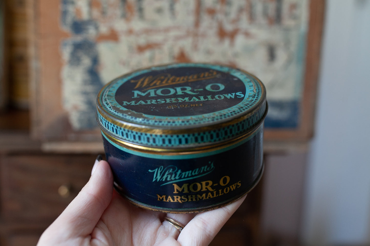 Vintage Marshmallow Tin -Whitman's Mor-O Marshmallows 3.5 oz net Tin