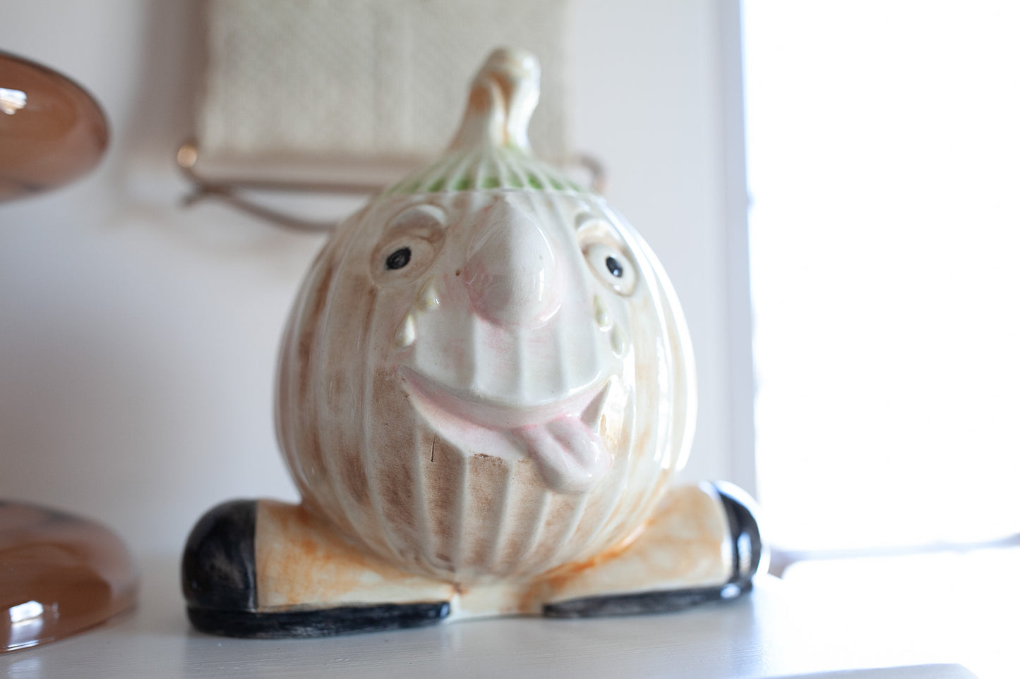 Vintage Onion Holder- Anthropomorphic Onion Jar- Crying Onion