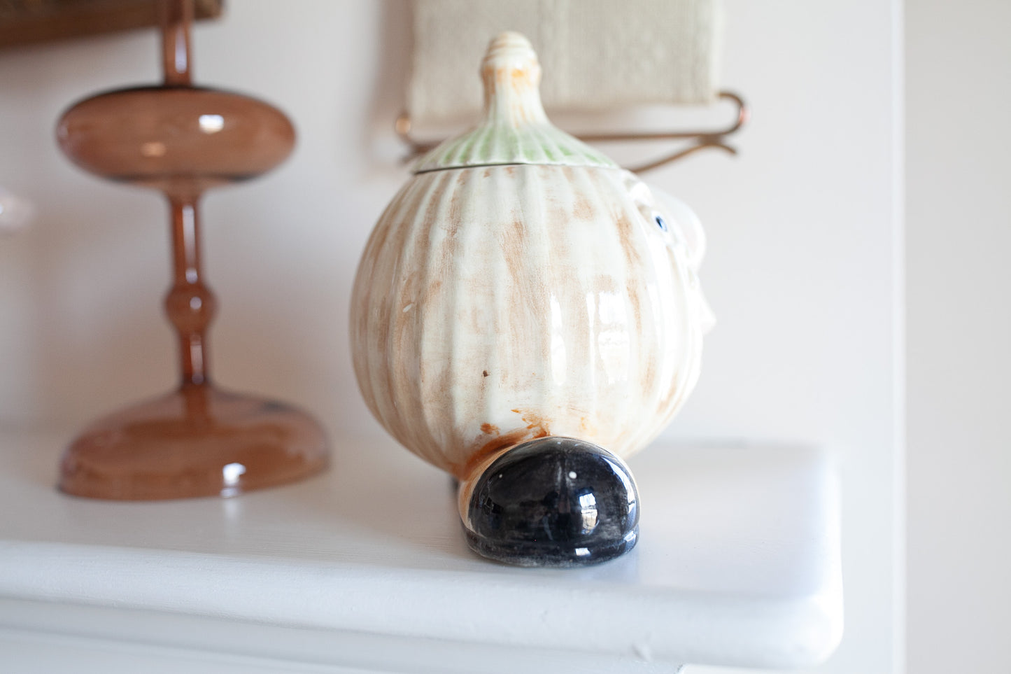 Vintage Onion Holder- Anthropomorphic Onion Jar- Crying Onion